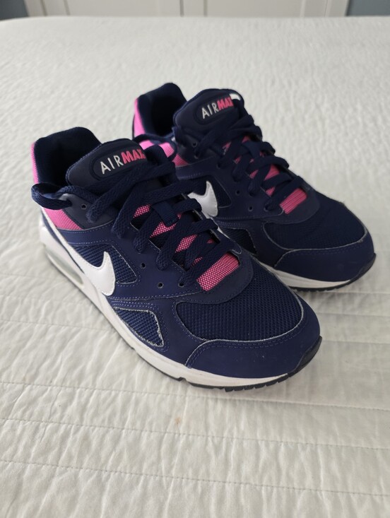 Nike Shoes - Nike Air Max Navy and Pink Athletic Sneakers Womans 8.5